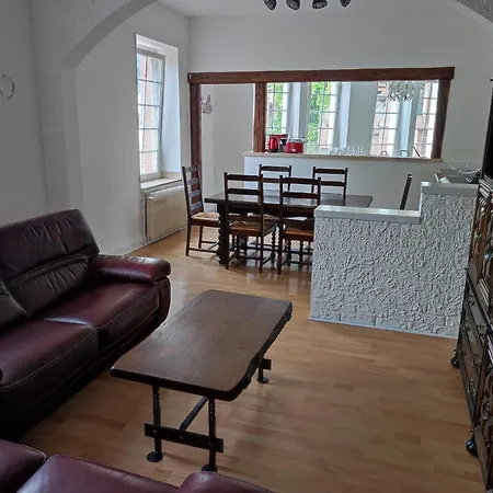 Casa vacanze Fils Et Cotons Piscine Intérieure Chauffée à L'année Et Sauna Privé Celles-sur-Plaine