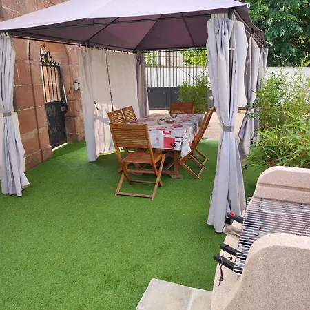 Fils Et Cotons Piscine Intérieure Chauffée à L'année Et Sauna Privé Casa vacanze