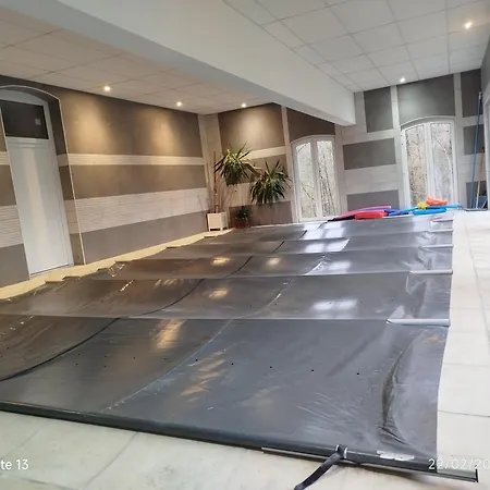 Fils Et Cotons Piscine Intérieure Chauffée à L'année Et Sauna Privé Casa vacanze